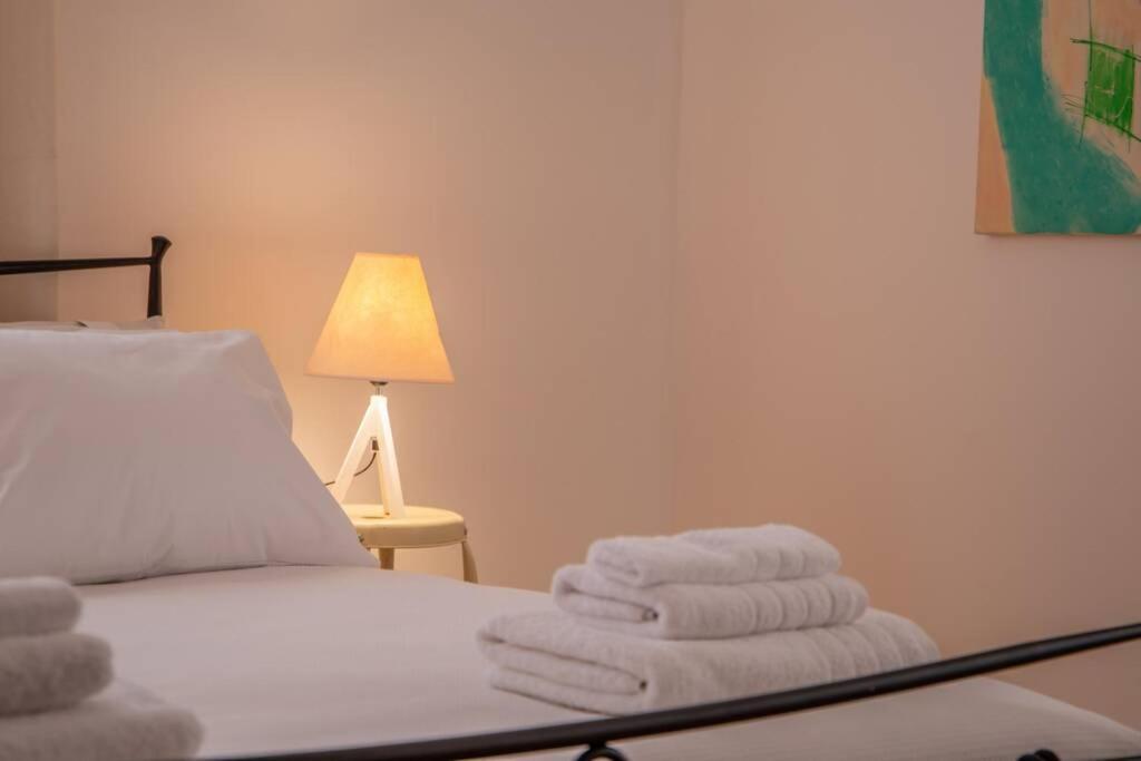 Seaview Stylish Flat In Andros - Walk To Beach Luaran gambar
